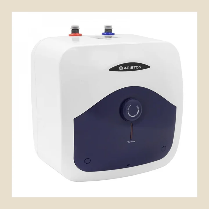 Ariston Blu Evo R electric boiler, photographed for the Gremi Hidrosanitare product catalogue